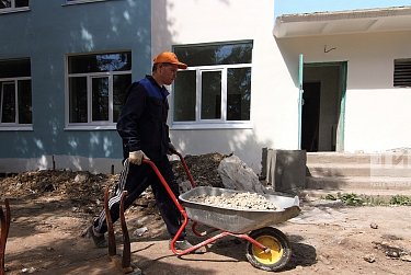 Запланированы ремонты детских садов и школ 
